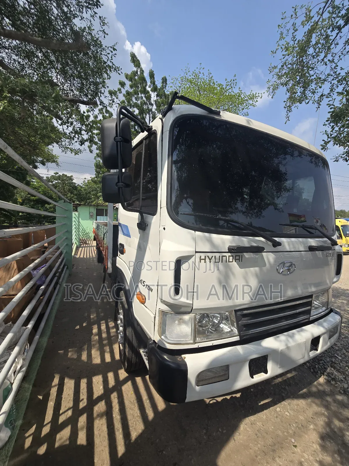 Truck , Trailer