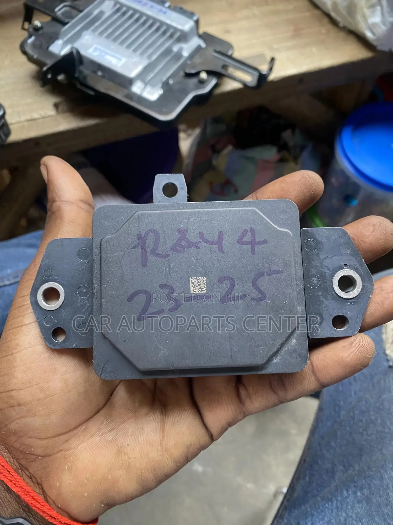 Toyota Rav 4 2023-25 Front Radar