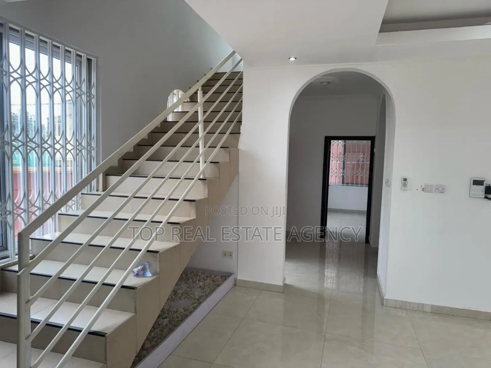 3bdrm Duplex in East Legon for rent