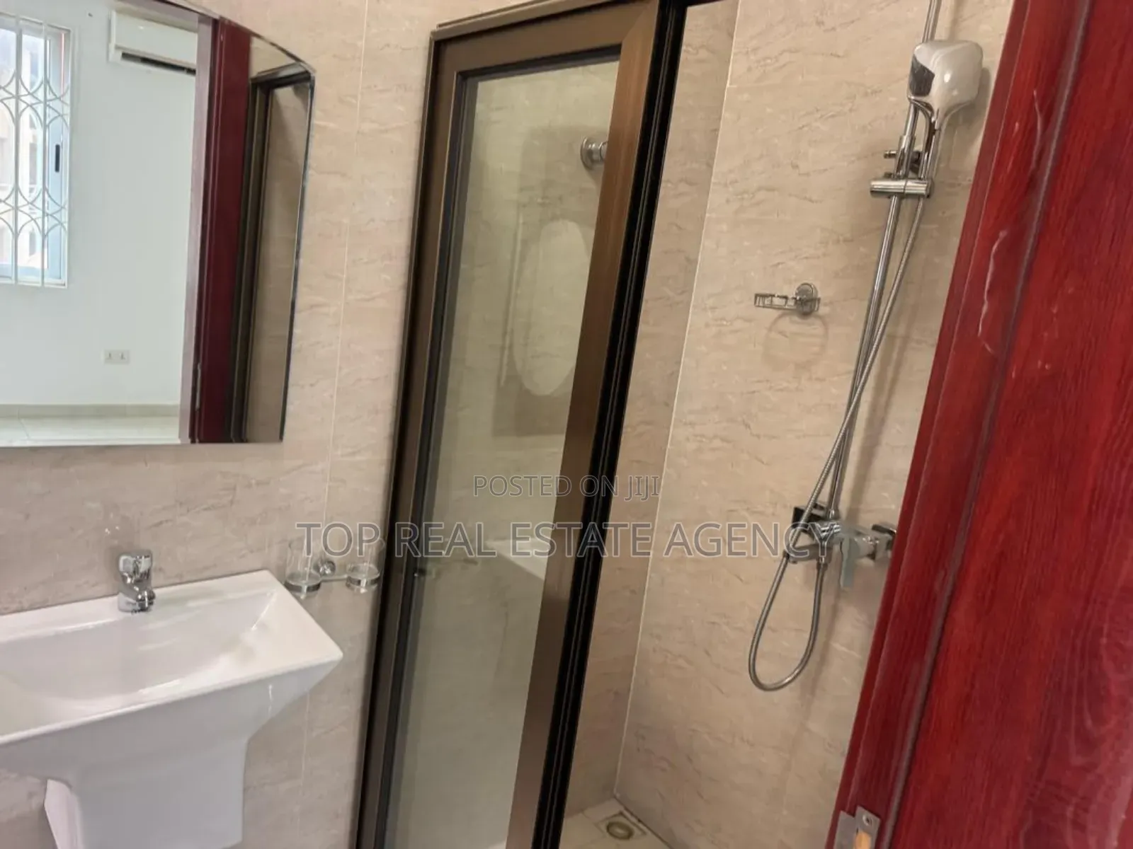 3bdrm Duplex in East Legon for rent