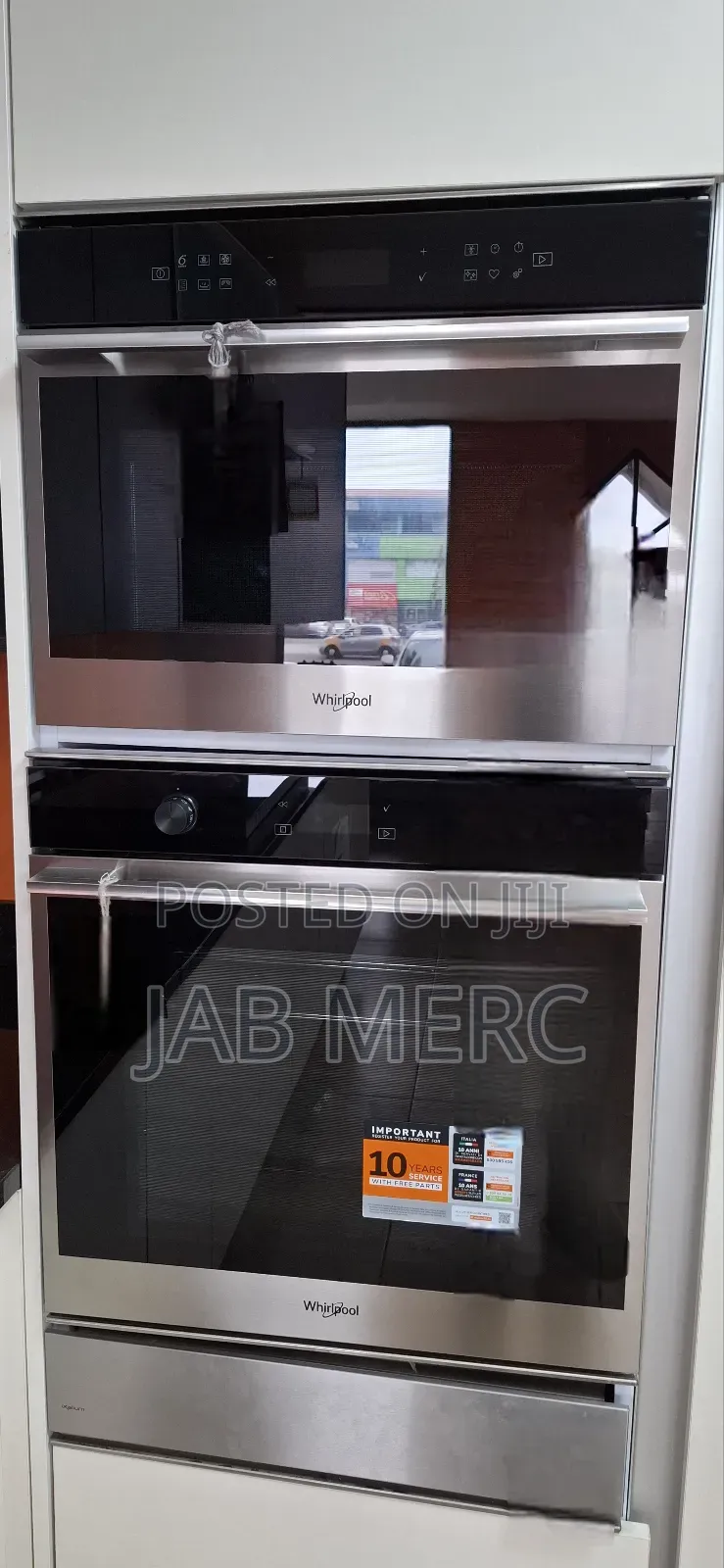 Whirlpool Built in 40l Microwave and Digital Oven Combo