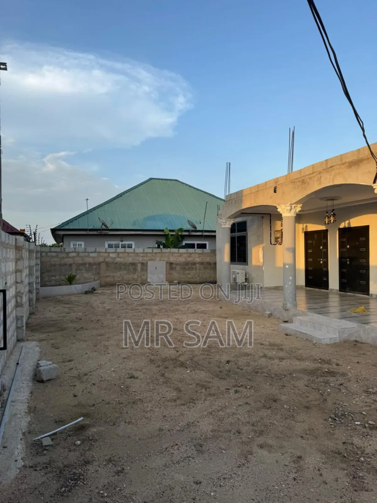 5bdrm House in Kakraba To Adade, Kasoa for sale