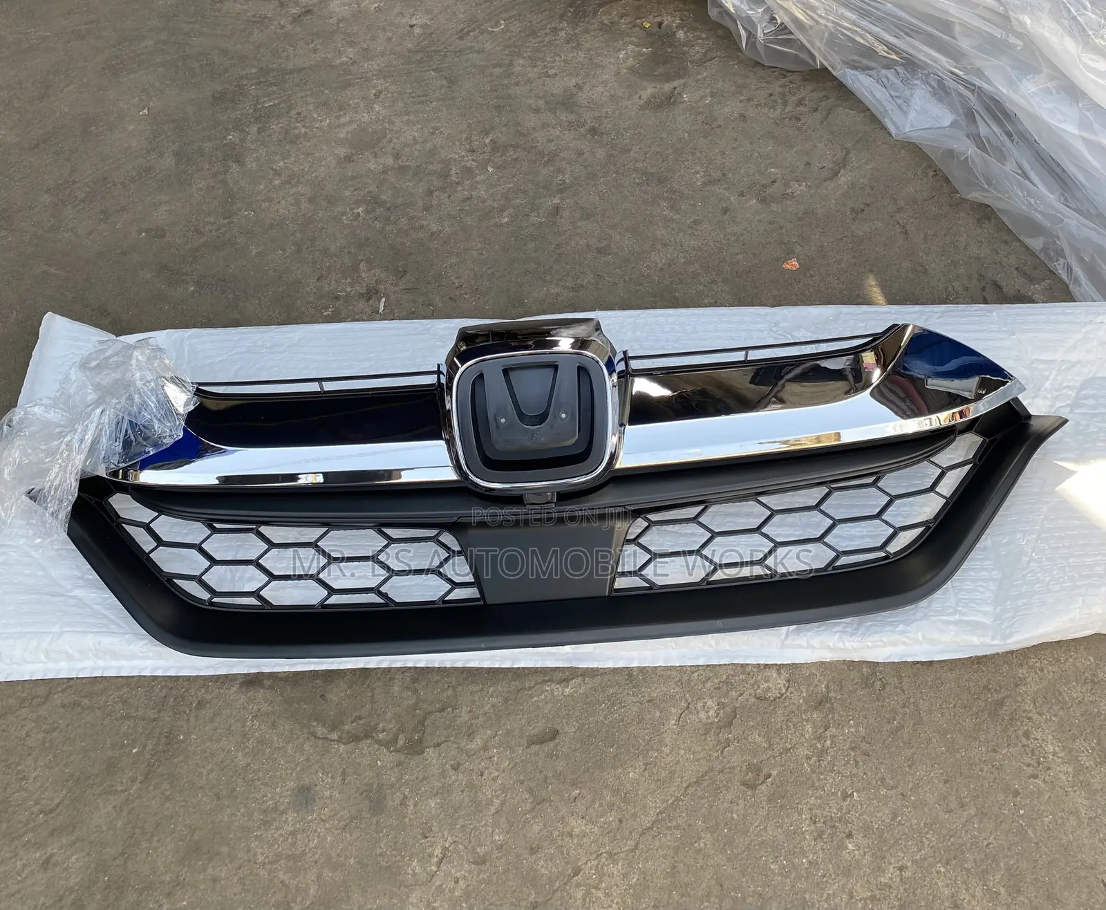 Honda Crv Bumper Top Grill 2017 & 2018
