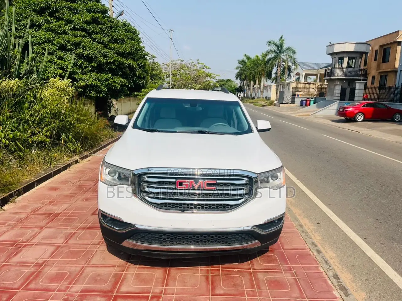 GMC Acadia SLE-1 AWD 2018 White