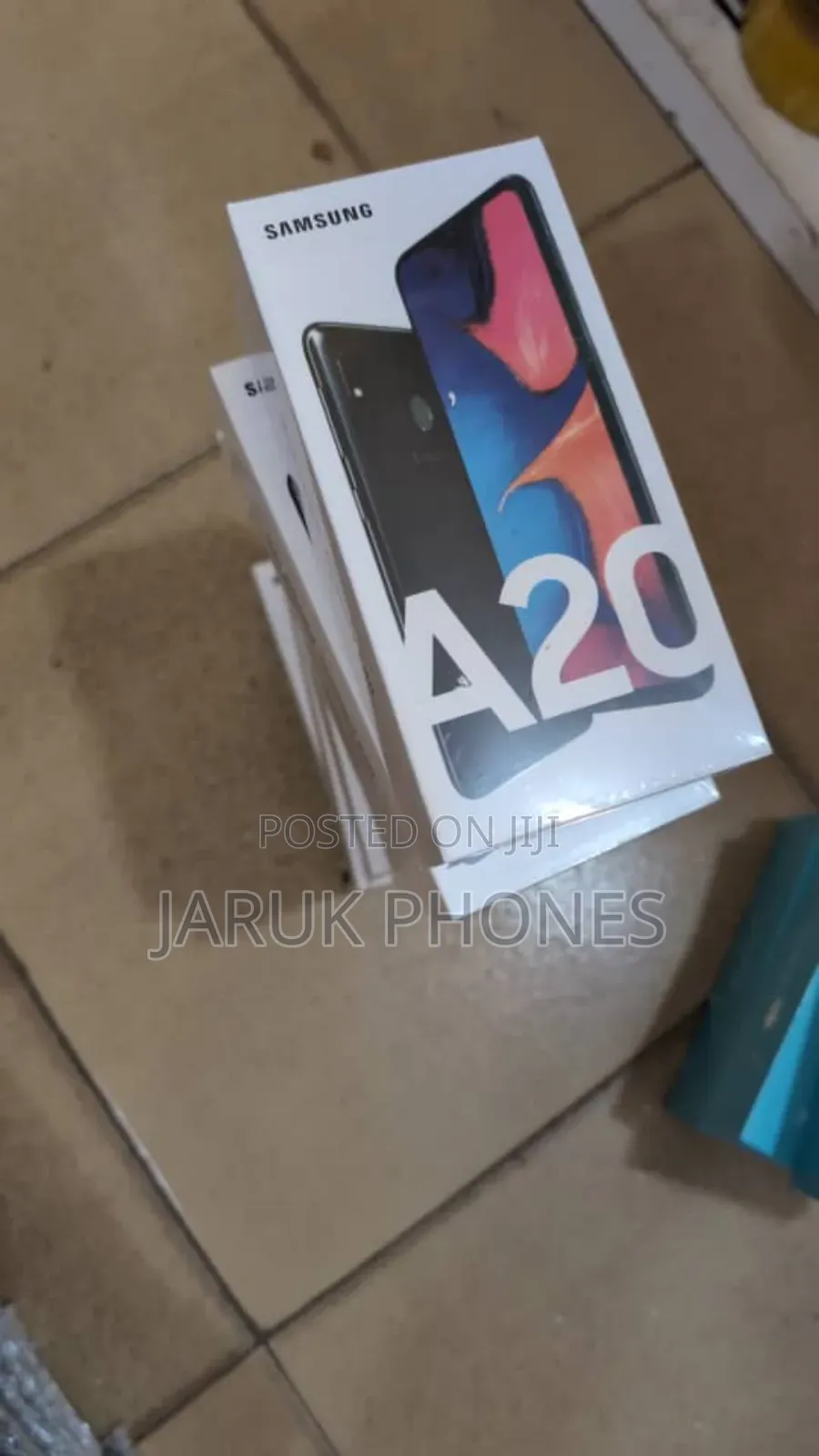 New Samsung Galaxy A20 32 GB Black