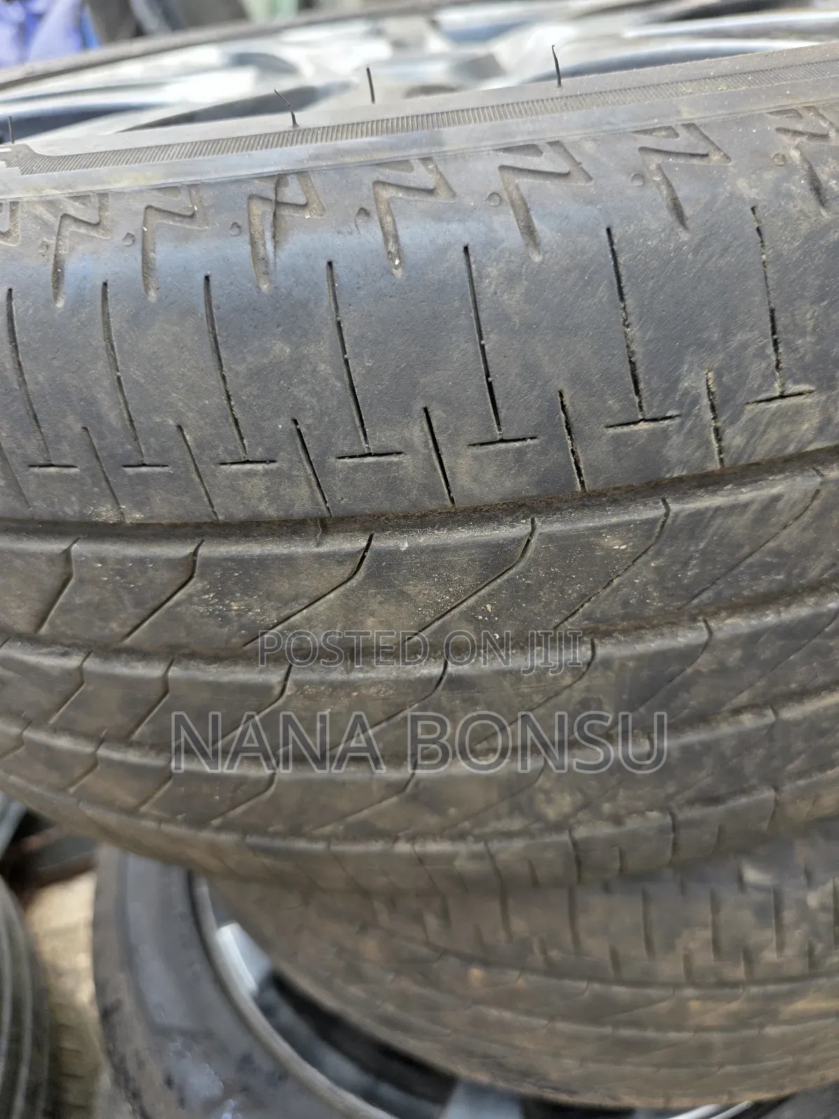 Tyre With Rim 215/50 R17