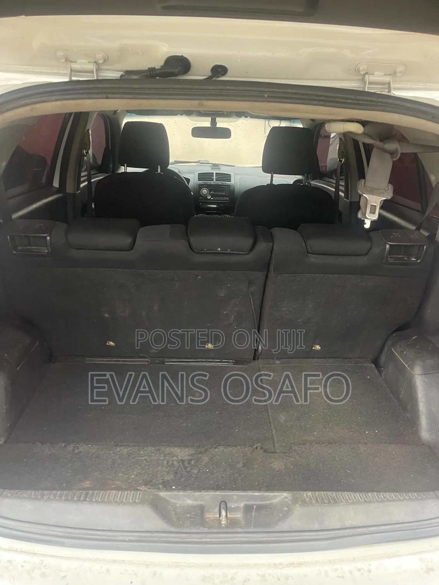 Scion xD Base 2010 White