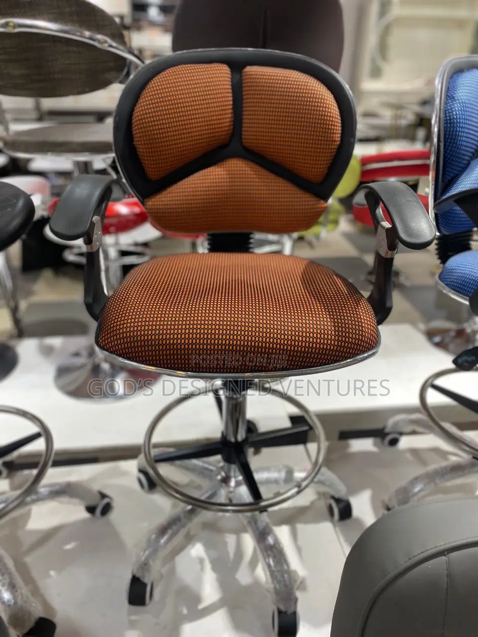 Counter/Saloon Chair