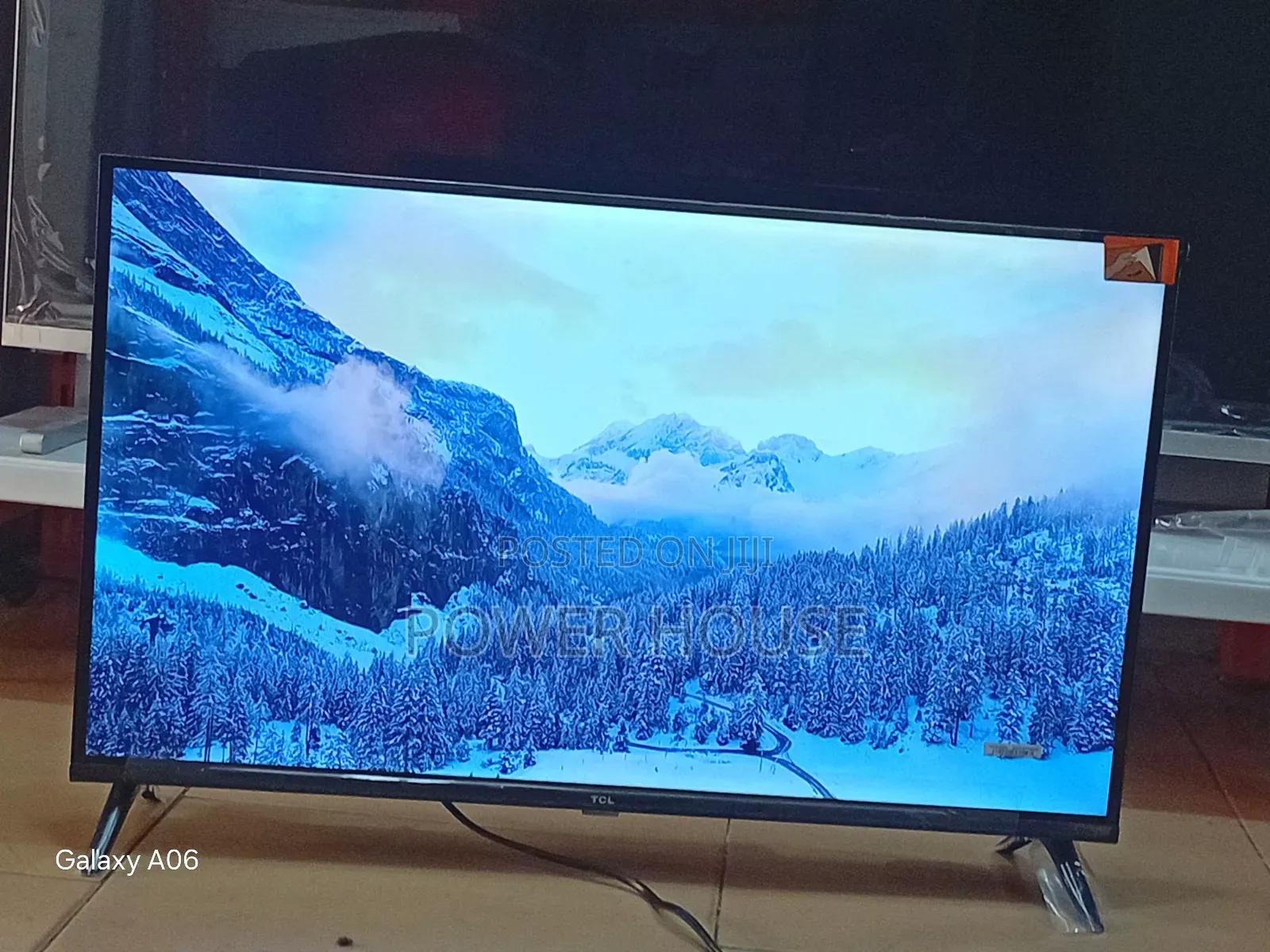 Clear View TCL 32 Inches Smart Tv