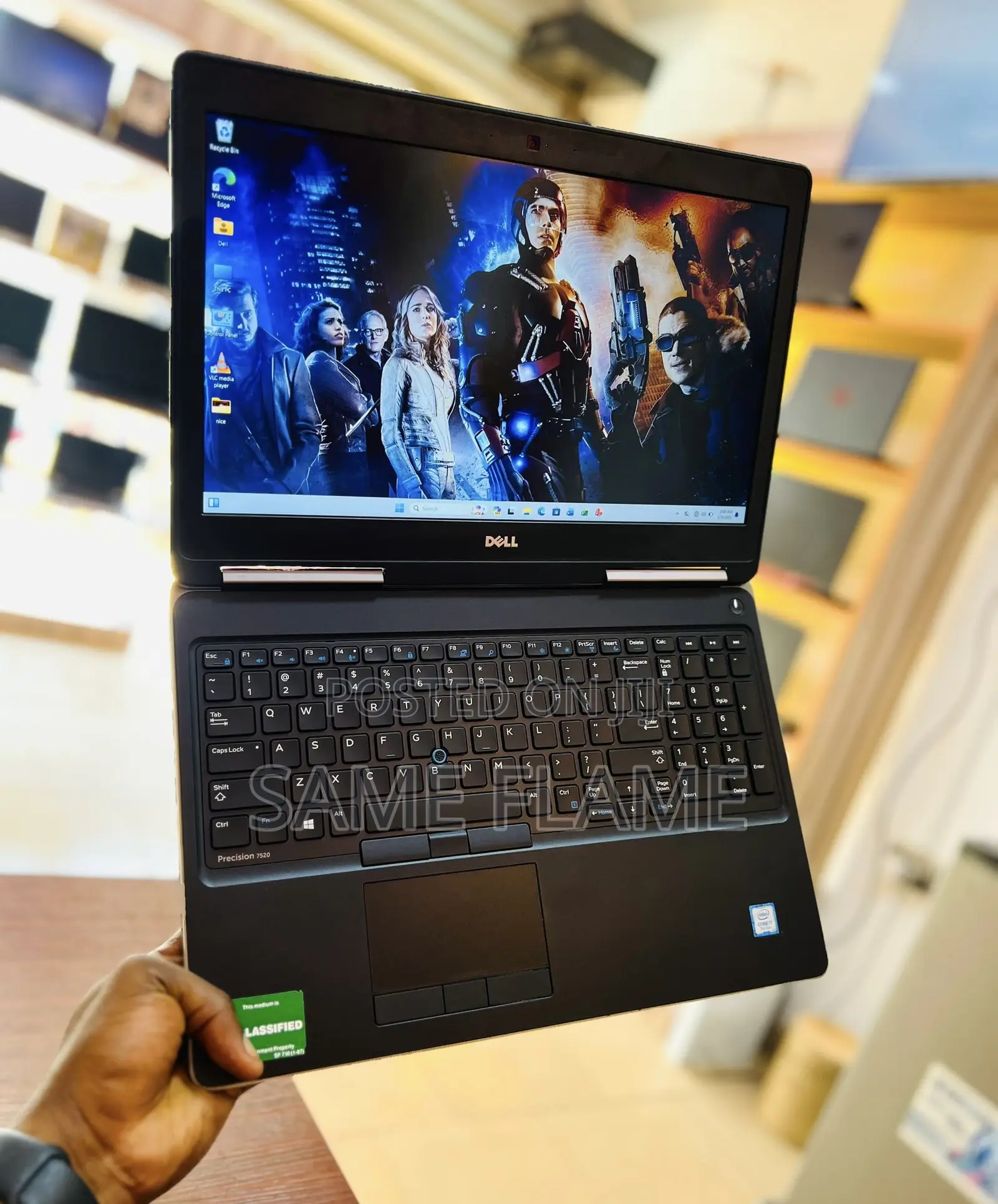 Laptop Dell Precision 15 7520 16GB Intel Core I7 SSD 512GB