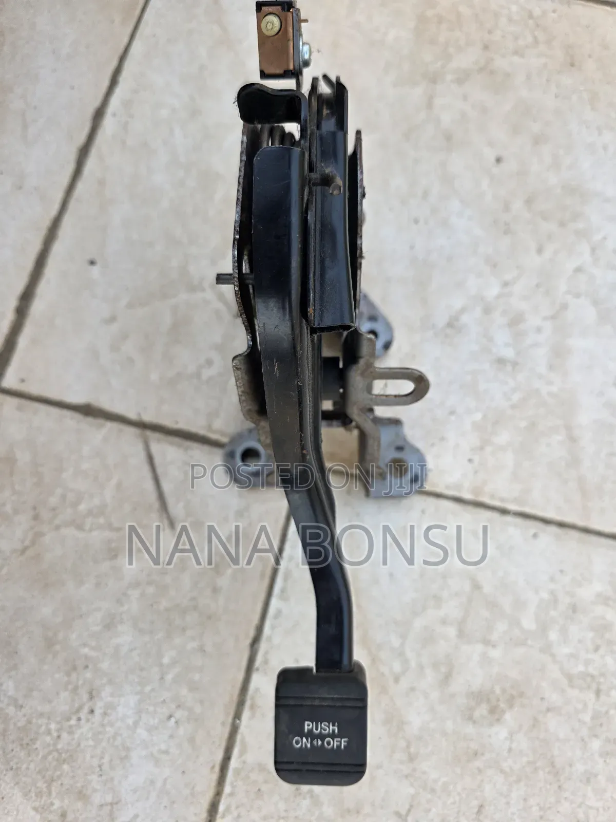 Toyota Voxy Hand Brake Paddle