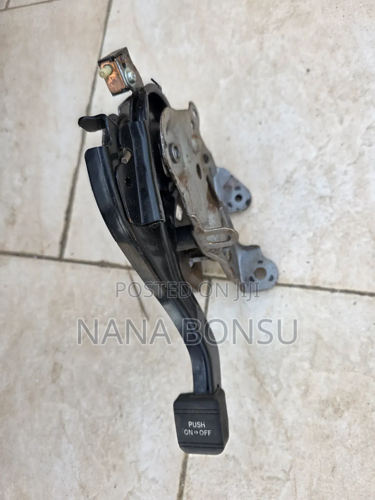 Toyota Voxy Hand Brake Paddle