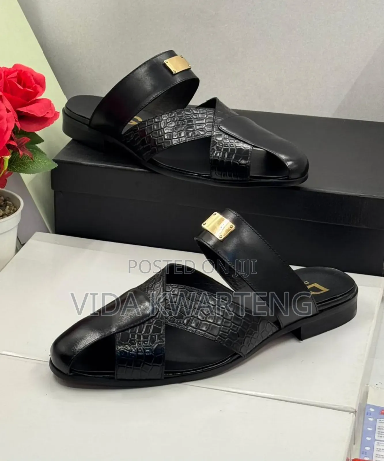 High Quality Men's Black Half Shoe