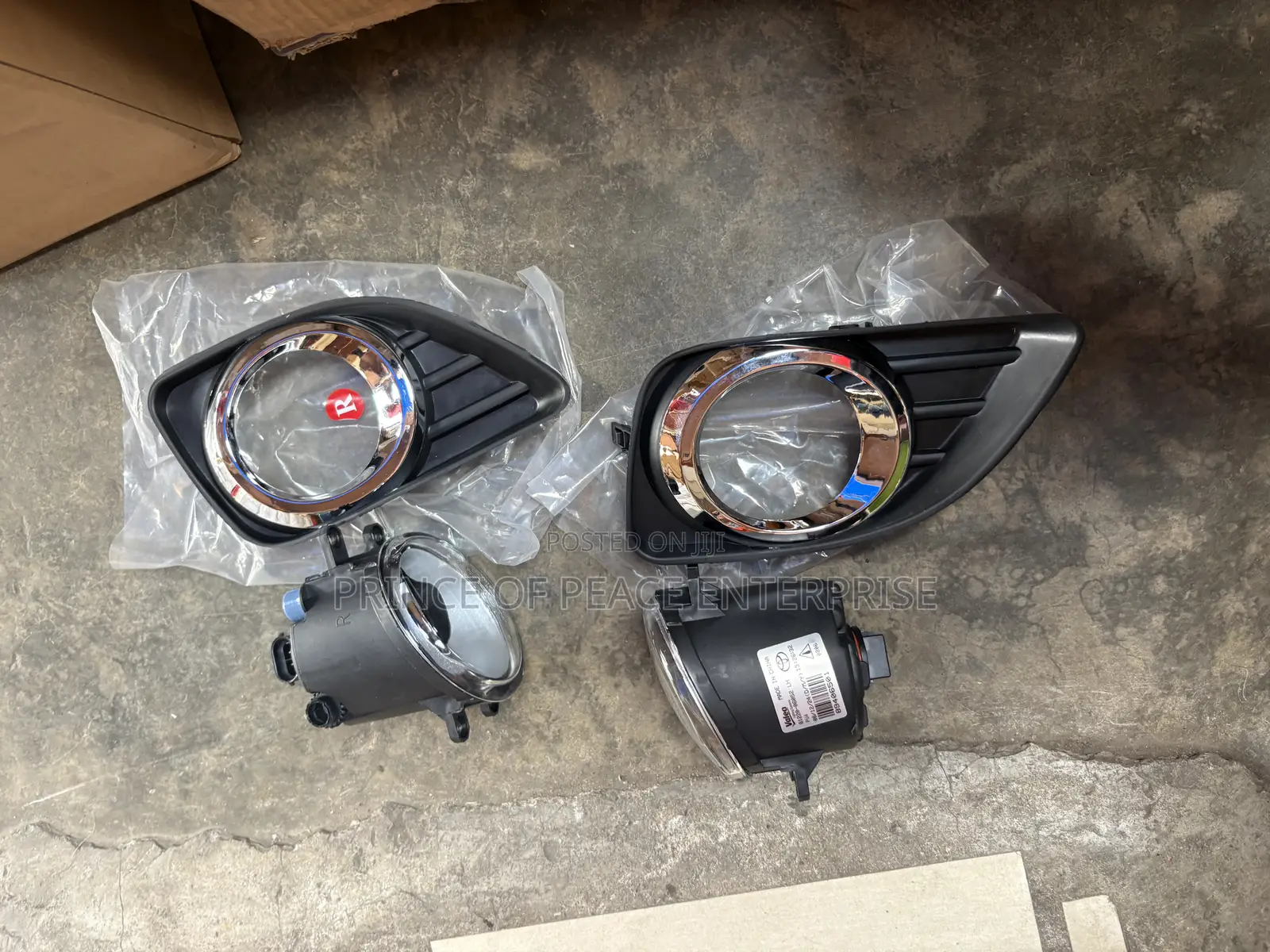 Toyota Camry 2010 2011 Foglight and Covers