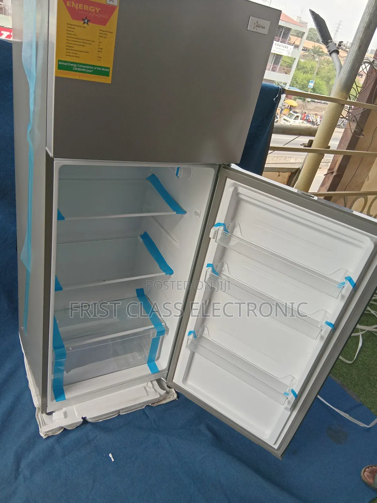 Goldstar 210 L Refrigerator – Perfect Balance of Style Utility