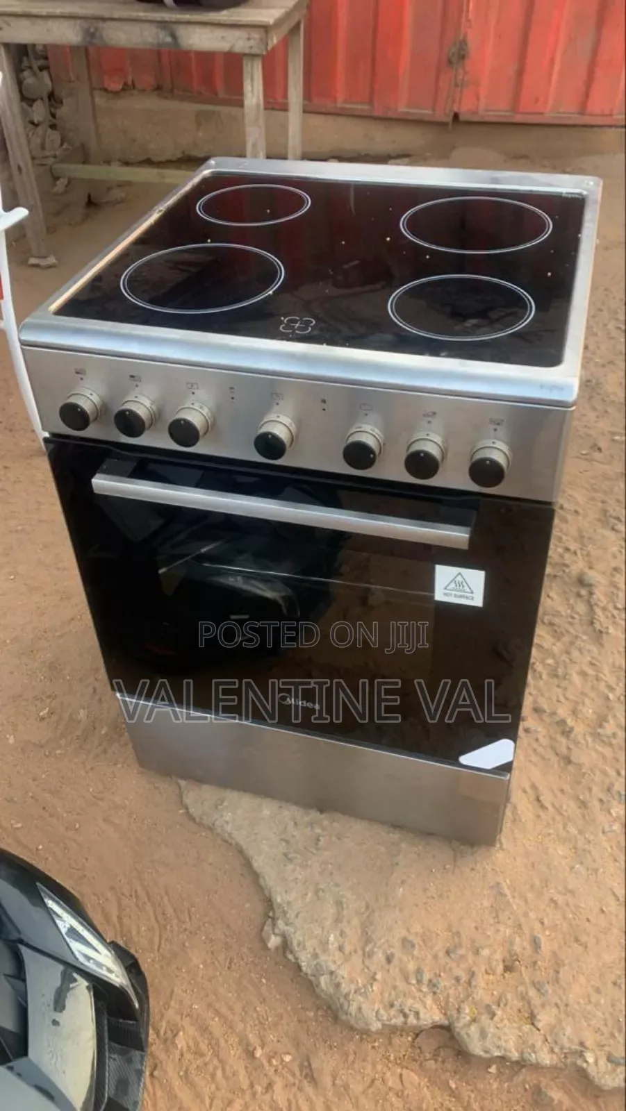 Single Door Electric Stove Including Oven and Grill Working Perfectly