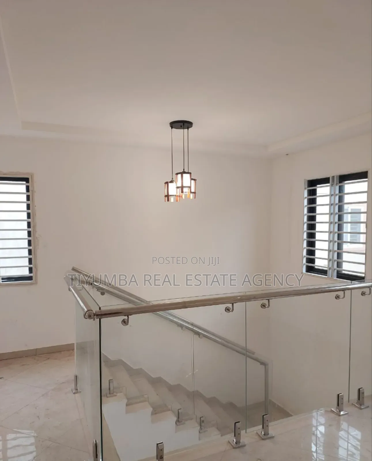5bdrm House in Tiyumba Real Estate, The Mall for rent
