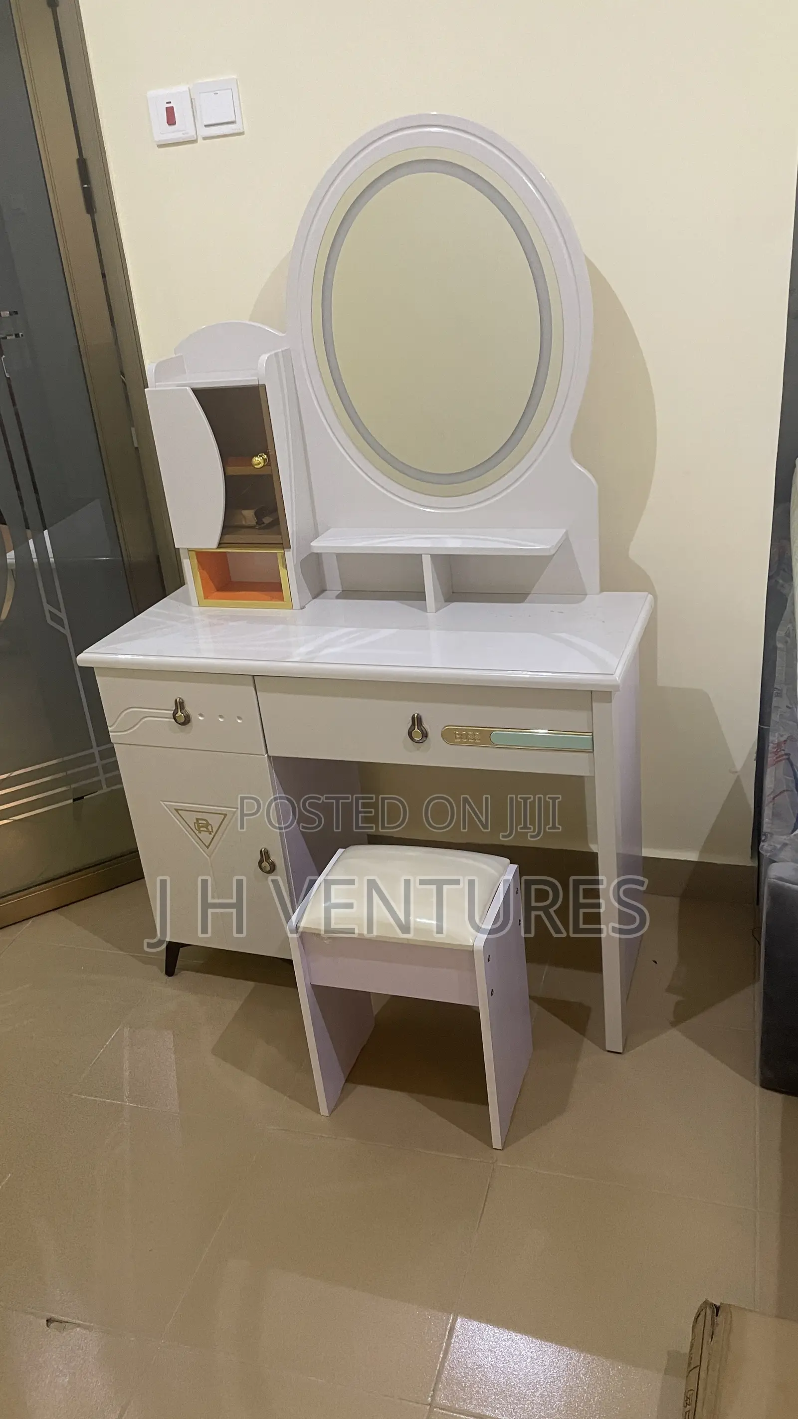 Dressing Mirror