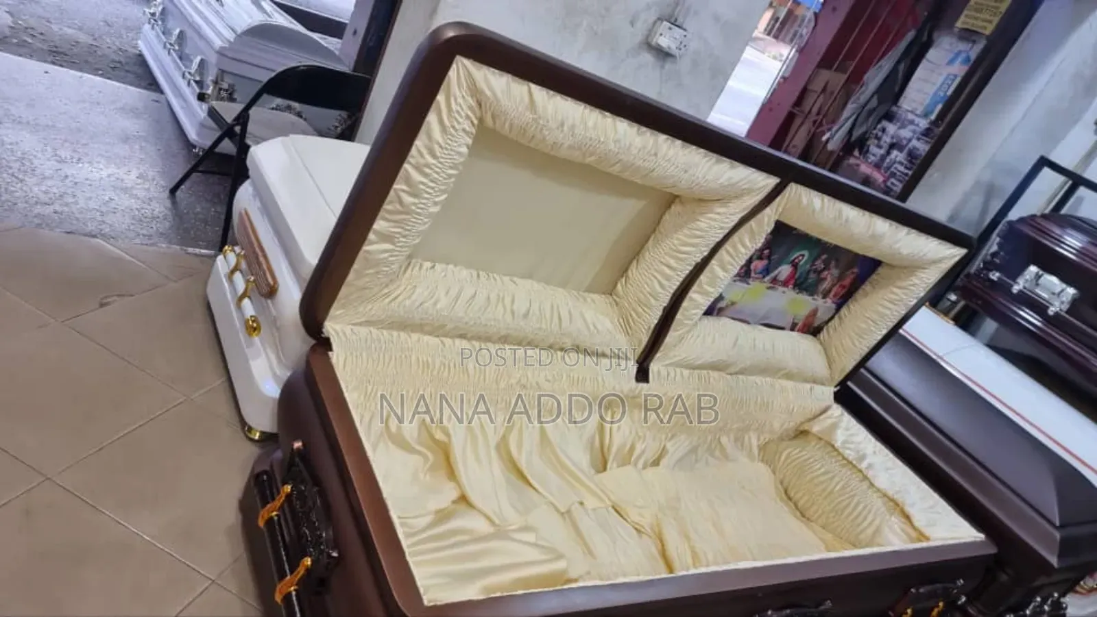 Standard Casket With Original Metal Bar.Good Interior for Cool Price