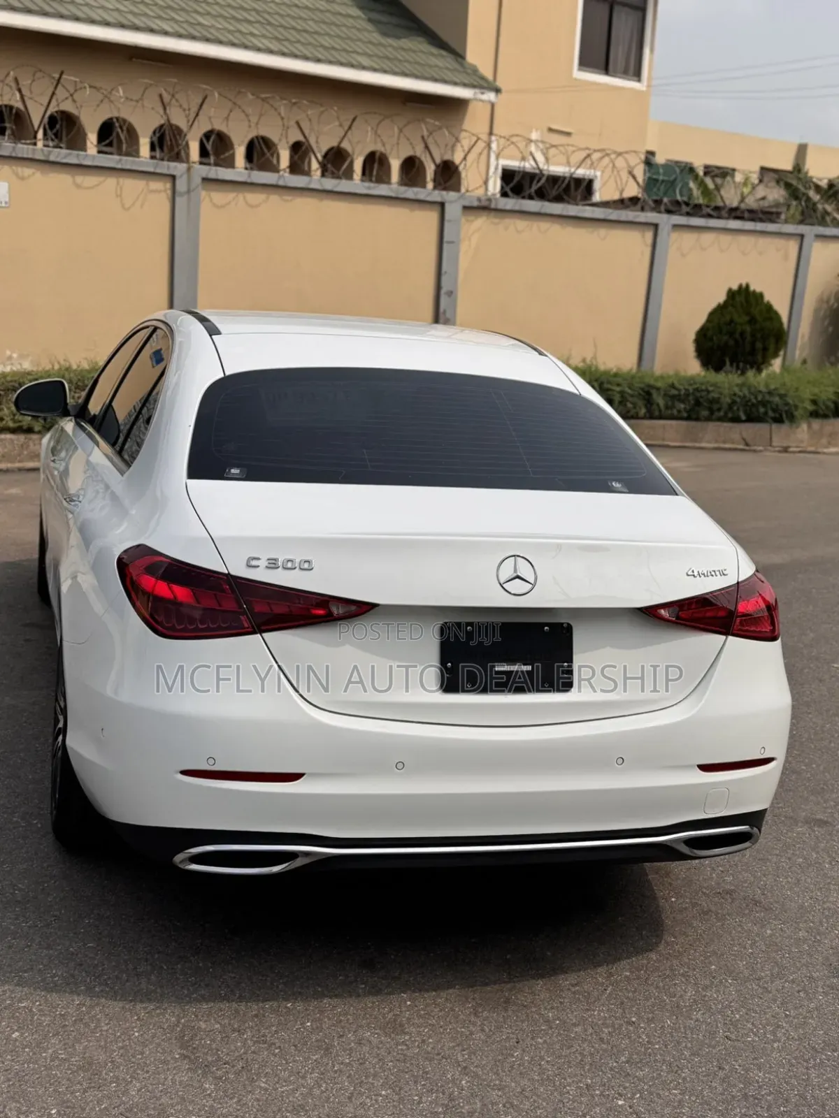 Mercedes-Benz C300 2025 White