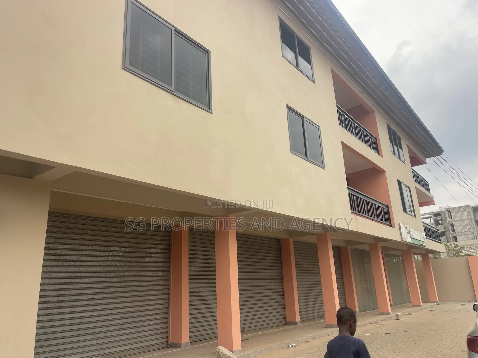 2bdrm Apartment in Lashibi, Sakumono for rent