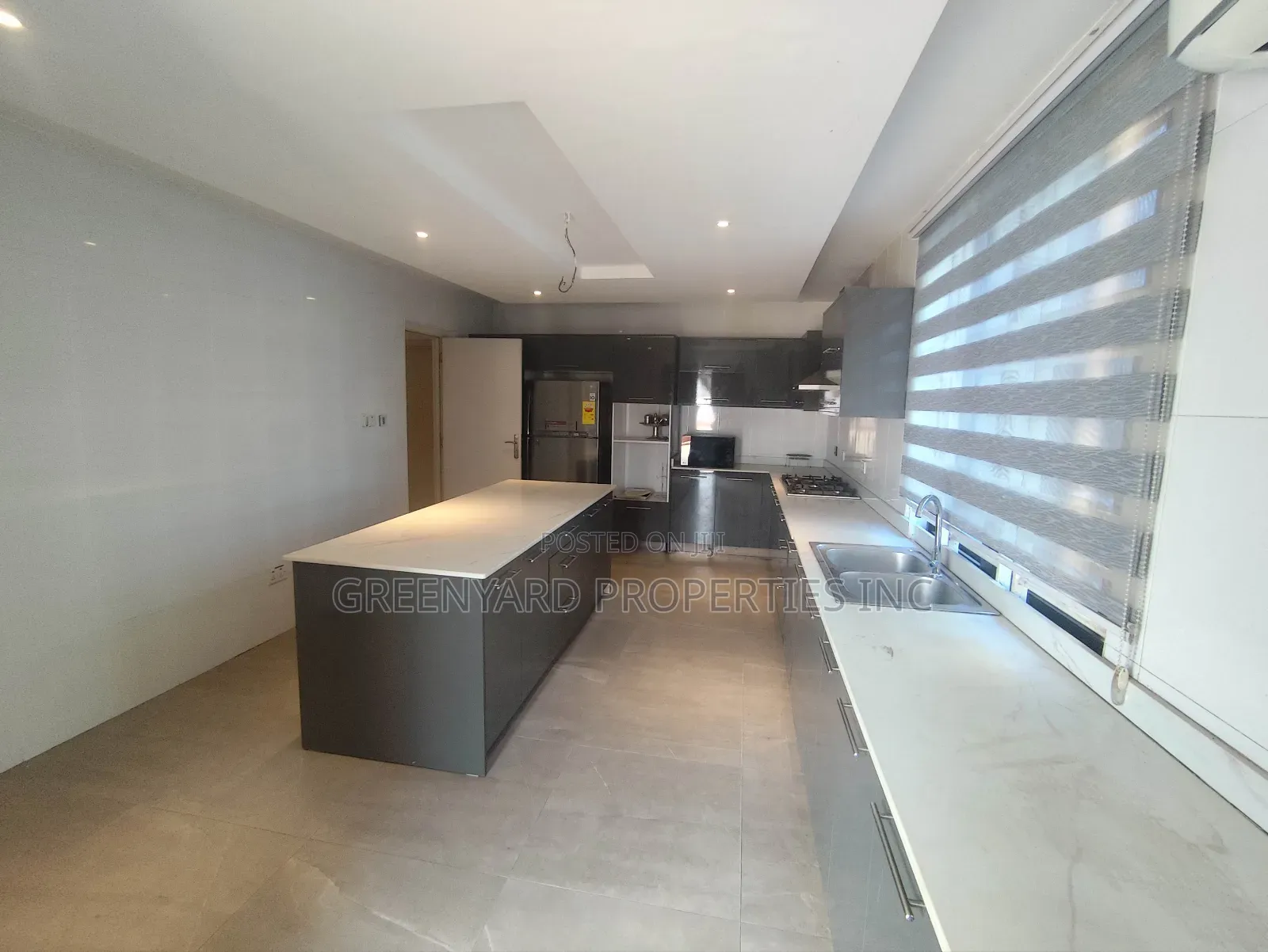 Furnished 3bdrm Townhouse / Terrace in Adjiringano, East Legon for rent