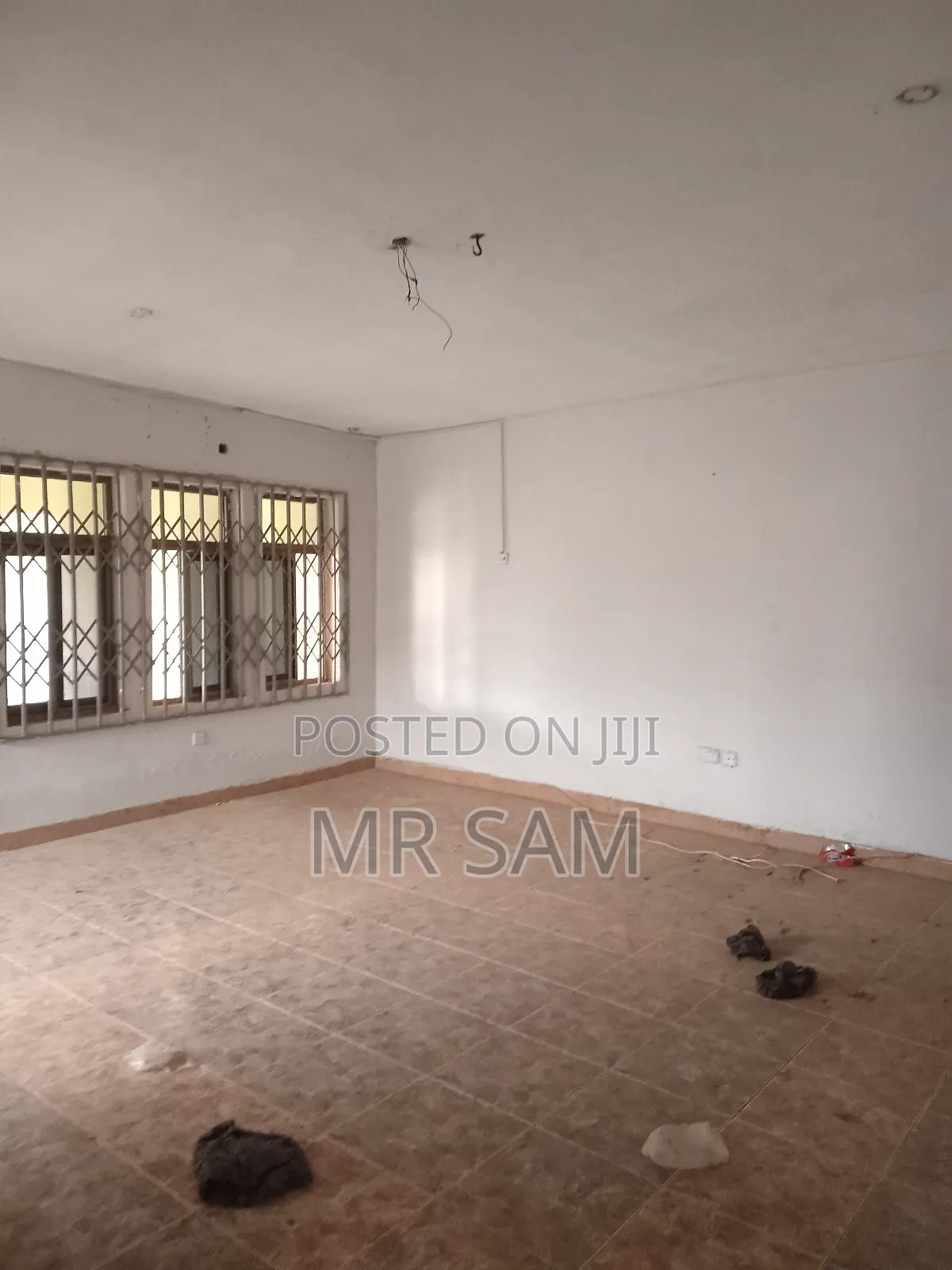 4bdrm House in Sam Properties, Mallam for sale