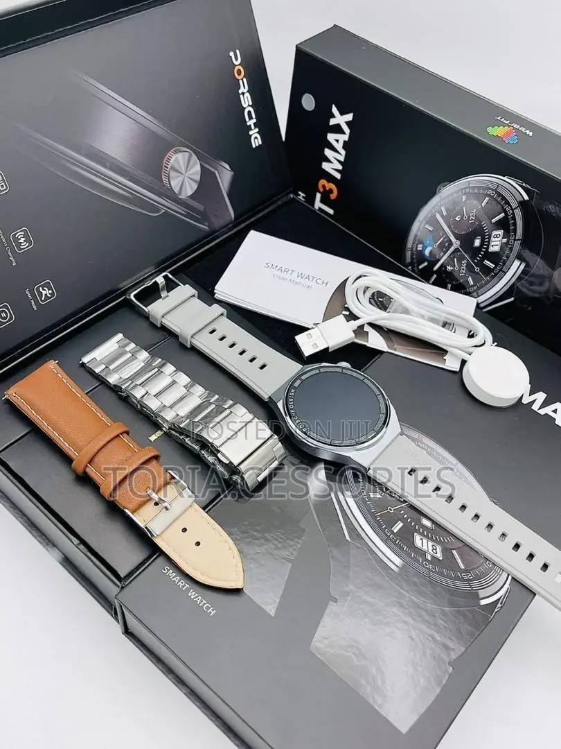 Porsche Design Model: Gt3 Max Comes With 3 Straps,