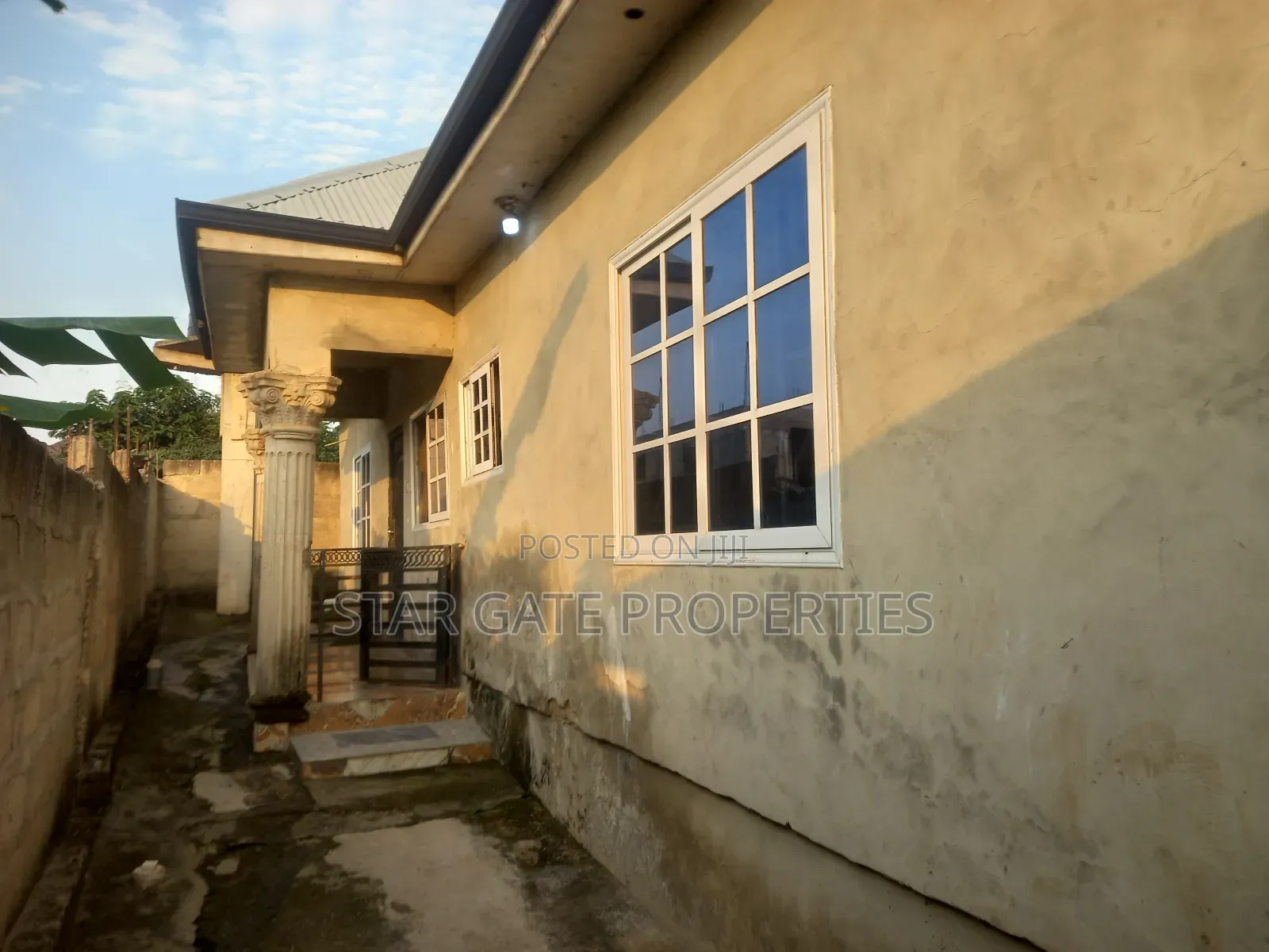 4bdrm House in Bosore Saaman, Kumasi Metropolitan for sale