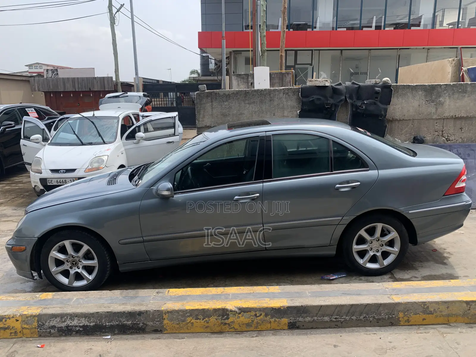 Mercedes-Benz C250 2008 Gray