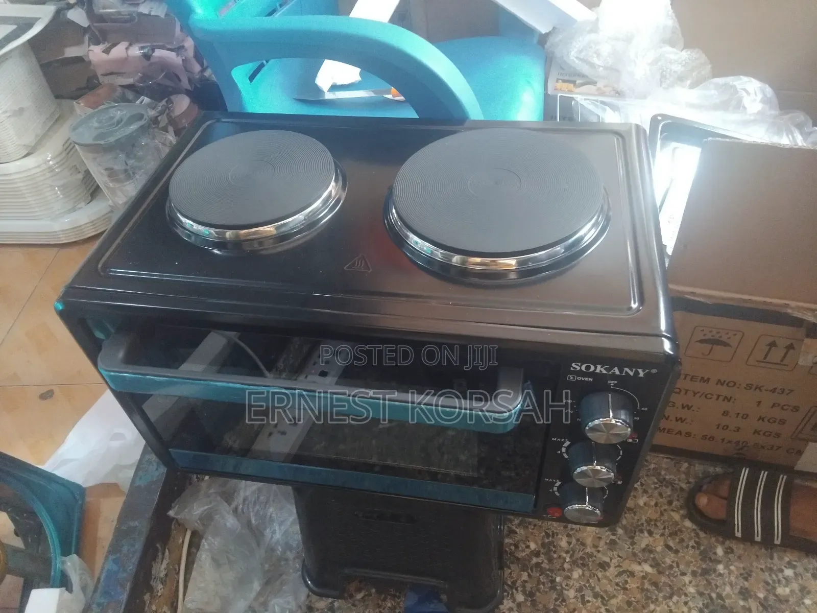 Oven With 2 Hotplate on Top