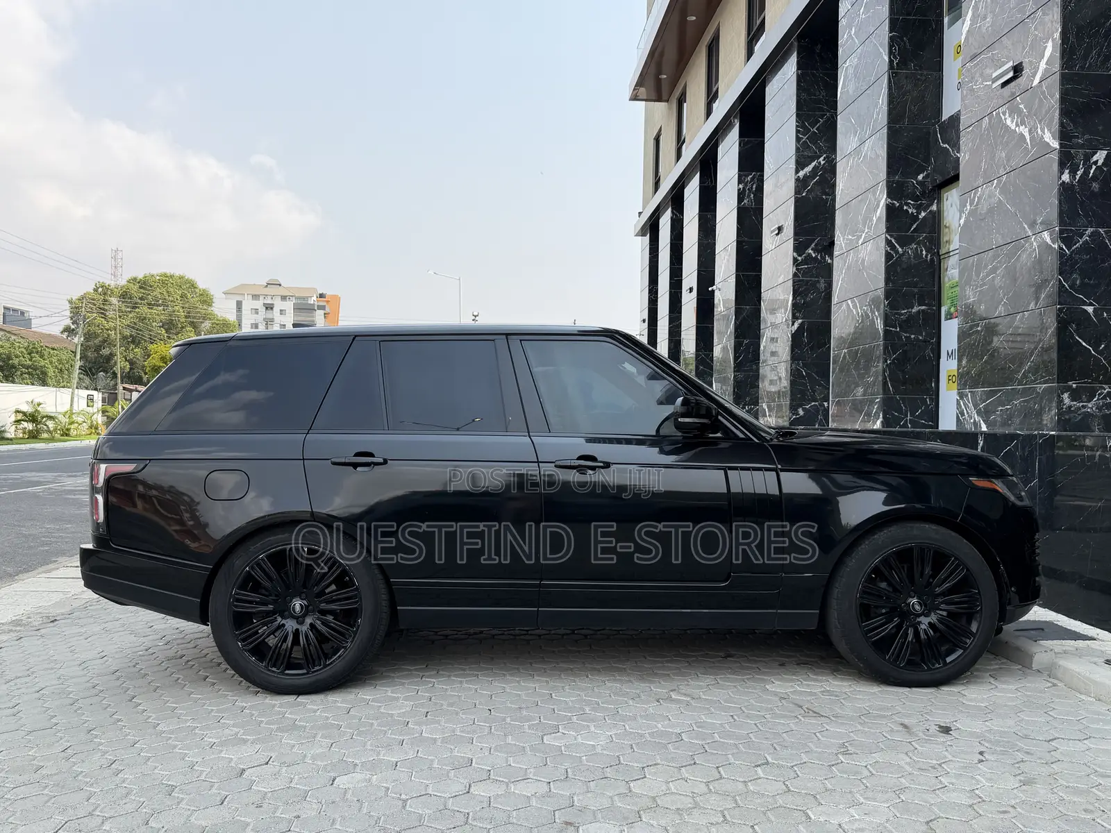 Land Rover Range Rover Vogue 2021 Black