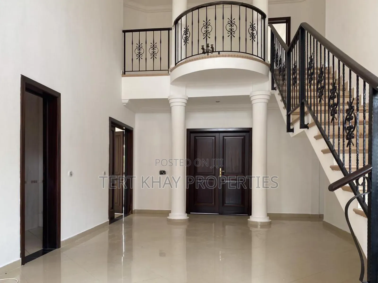 8bdrm House in Trassaco, East Legon for sale
