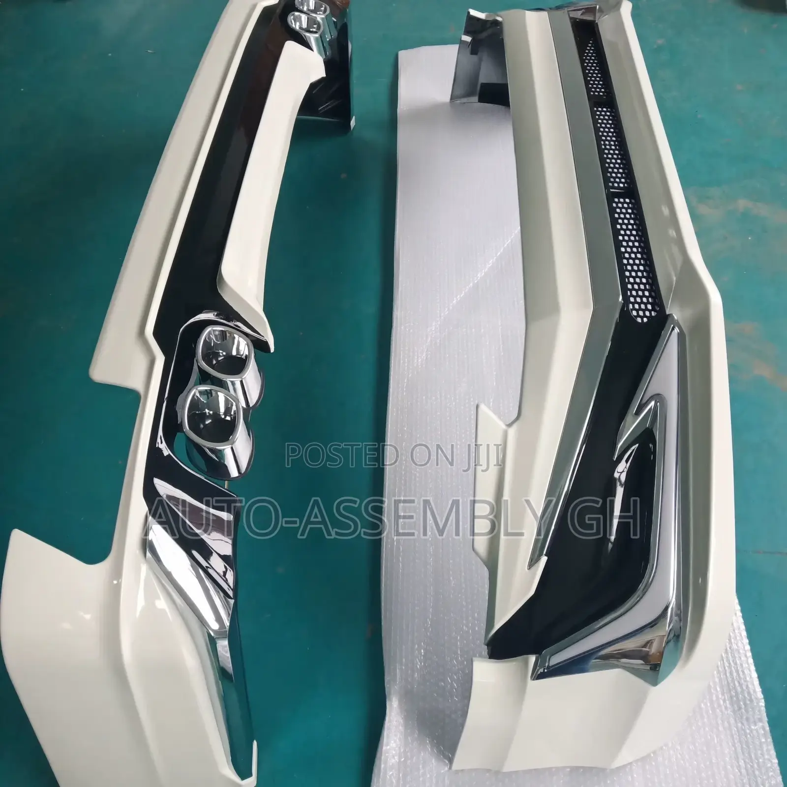Land Cruiser Prado Front Bumper Spoiler With LED 2018,2019,2020,2021