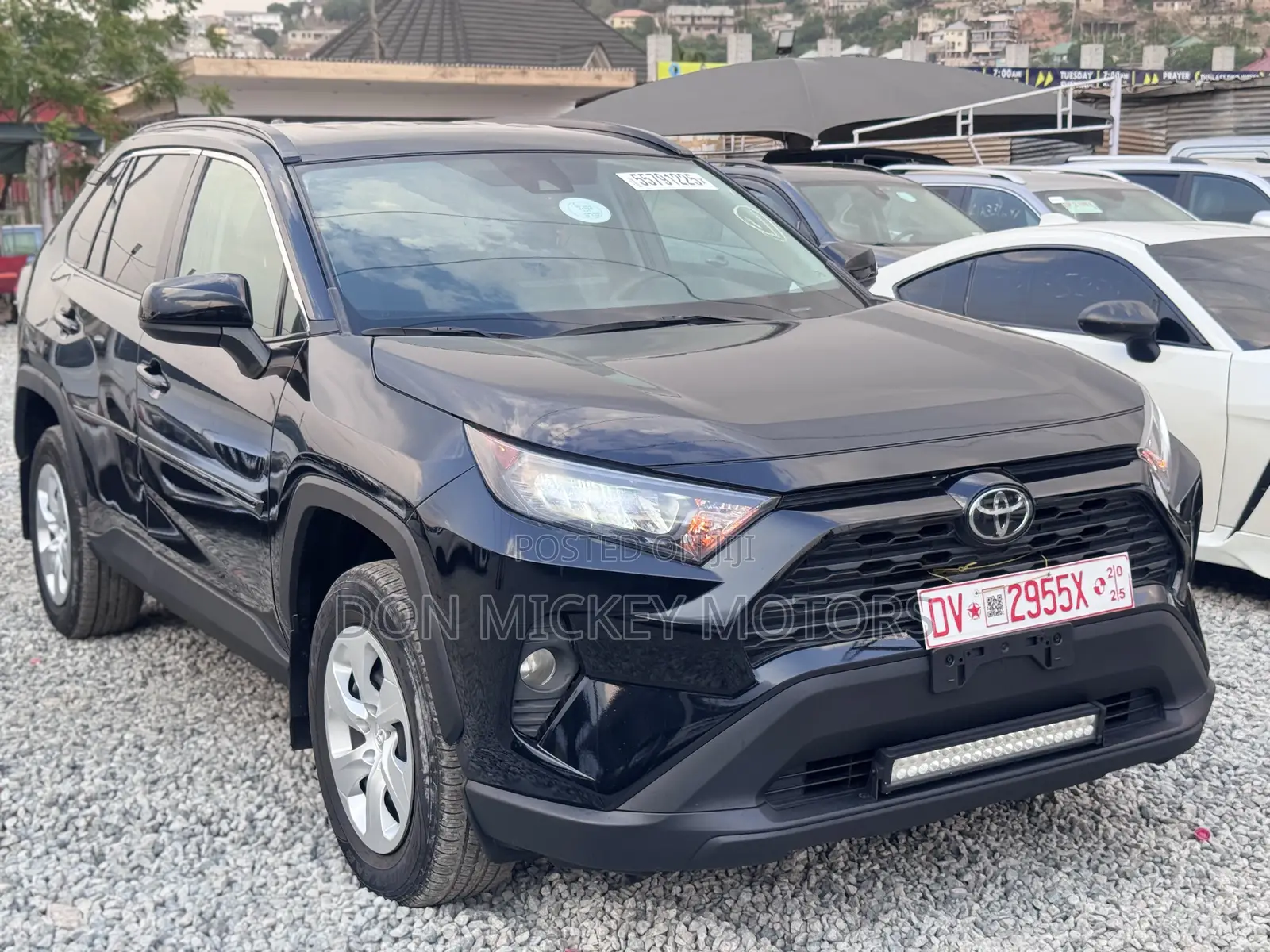 Toyota RAV4 LE AWD 2020 Black