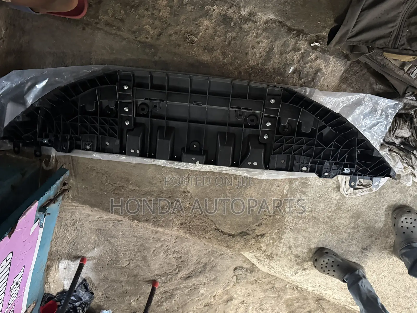 Honda Accord 2018,2019,2020 Under Boared.