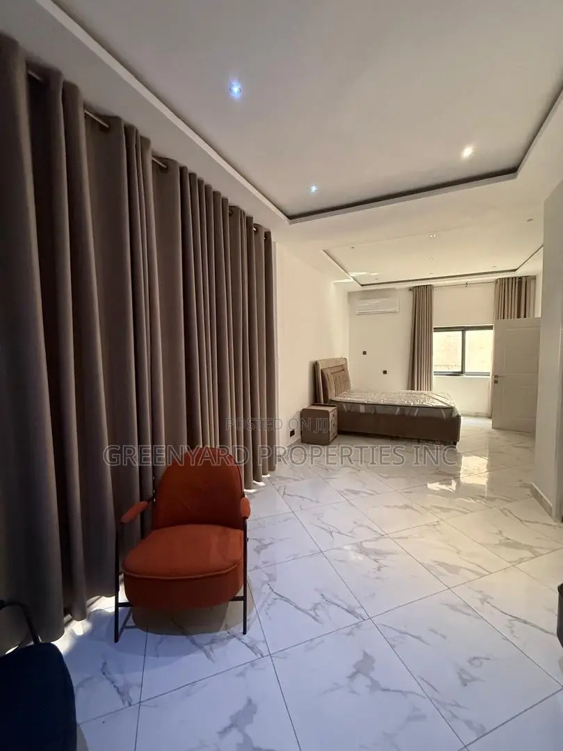 Furnished 4bdrm Townhouse / Terrace in East, Airport Residential Area