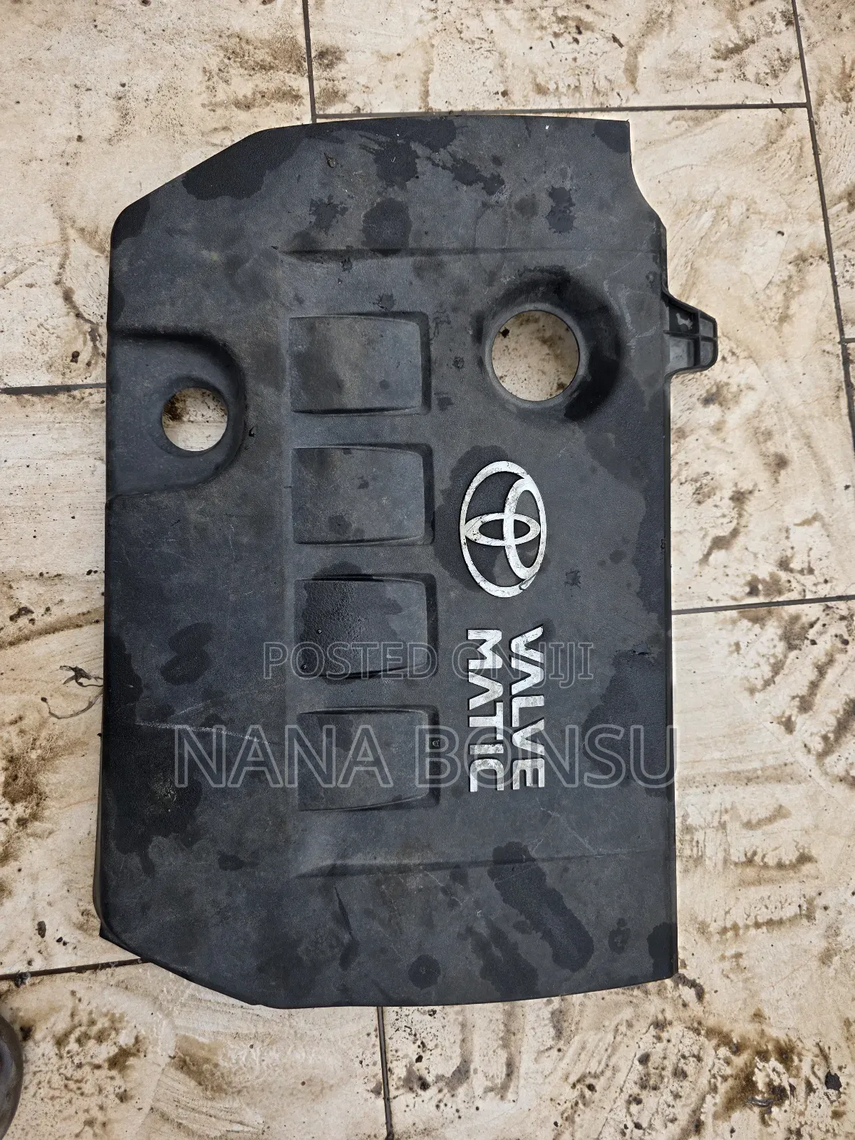 Toyota Voxy Engine Cover