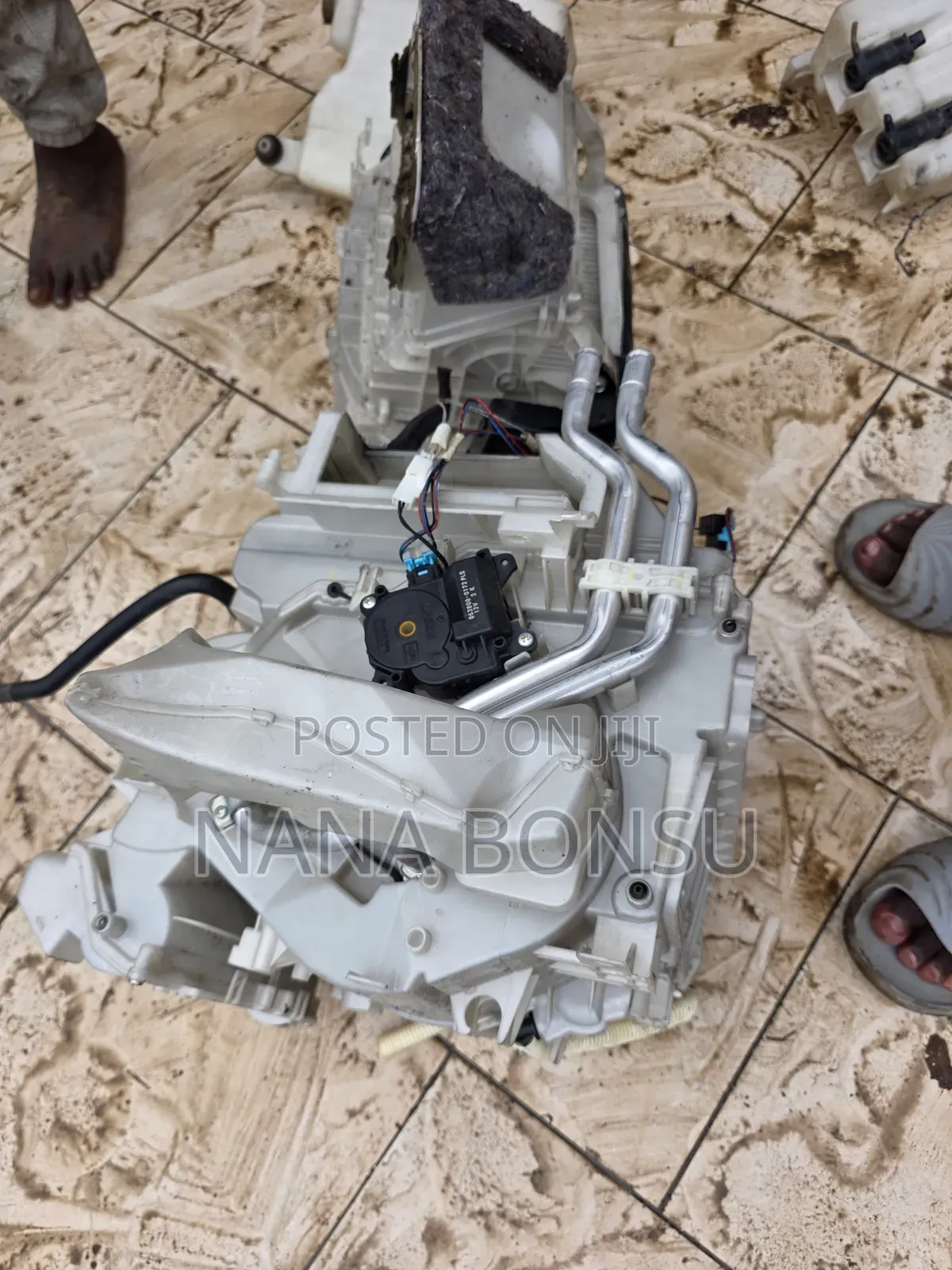 Toyota Voxy Complete Evaporator