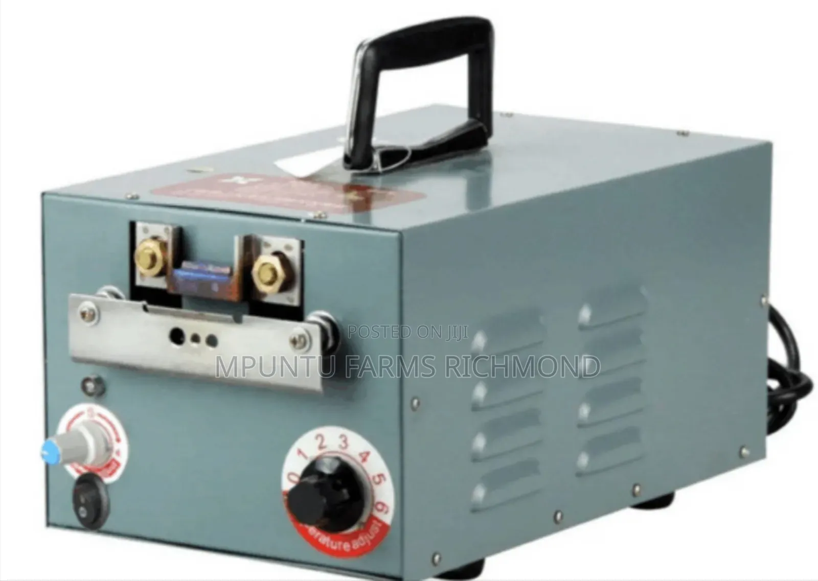 Debeaking Machine (Automatic)
