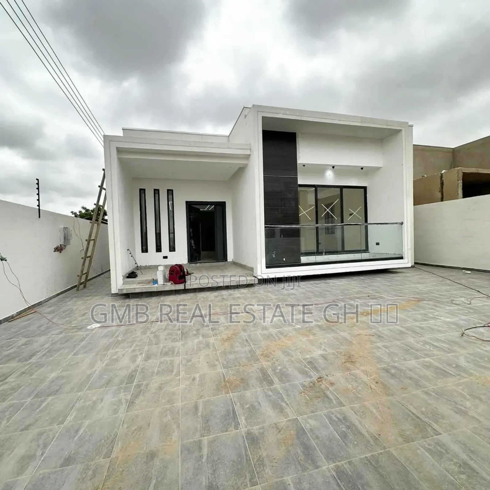 3bdrm House in Lakeside Estate for sale
