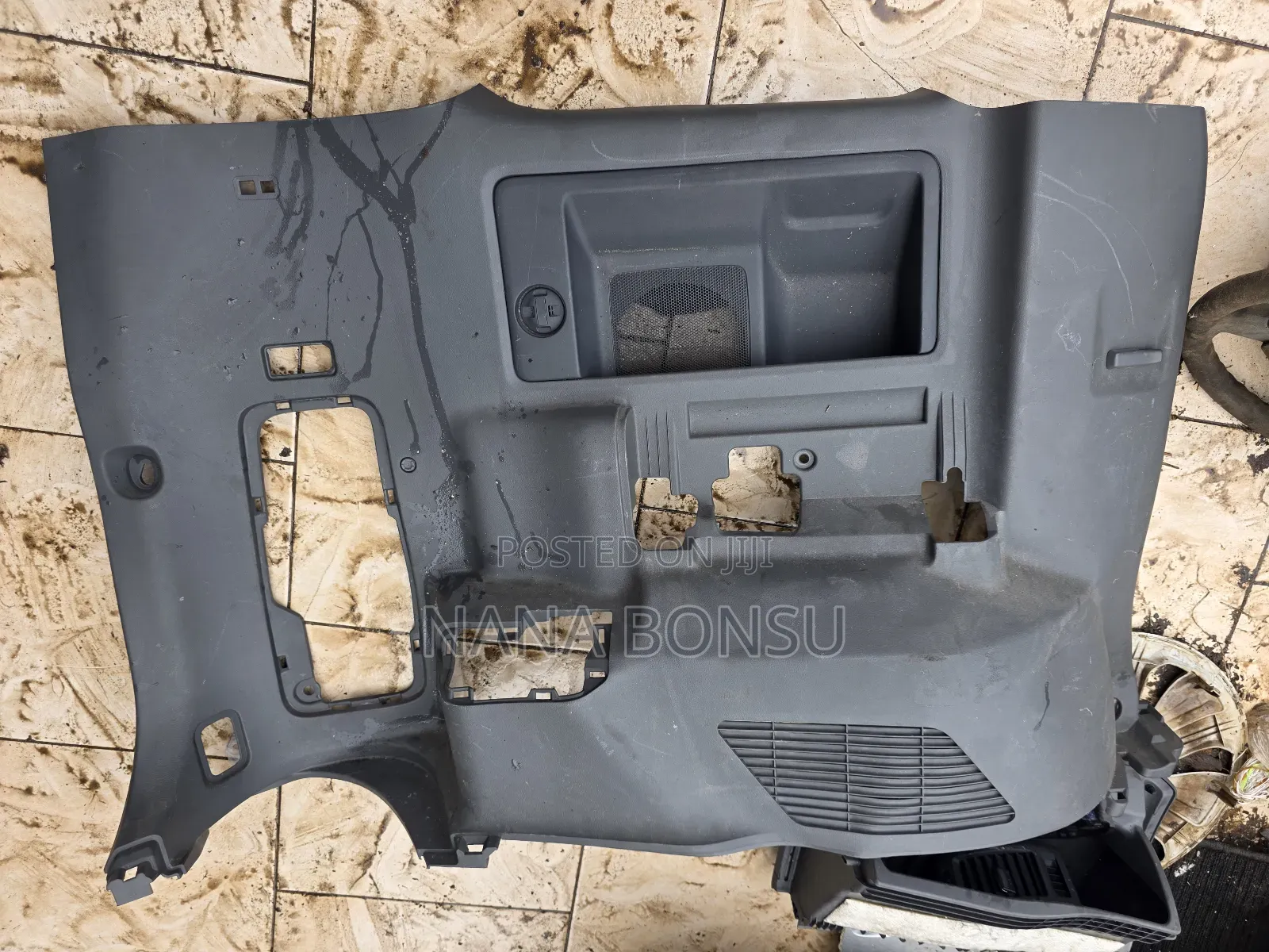 Toyota Voxy Inside Panels
