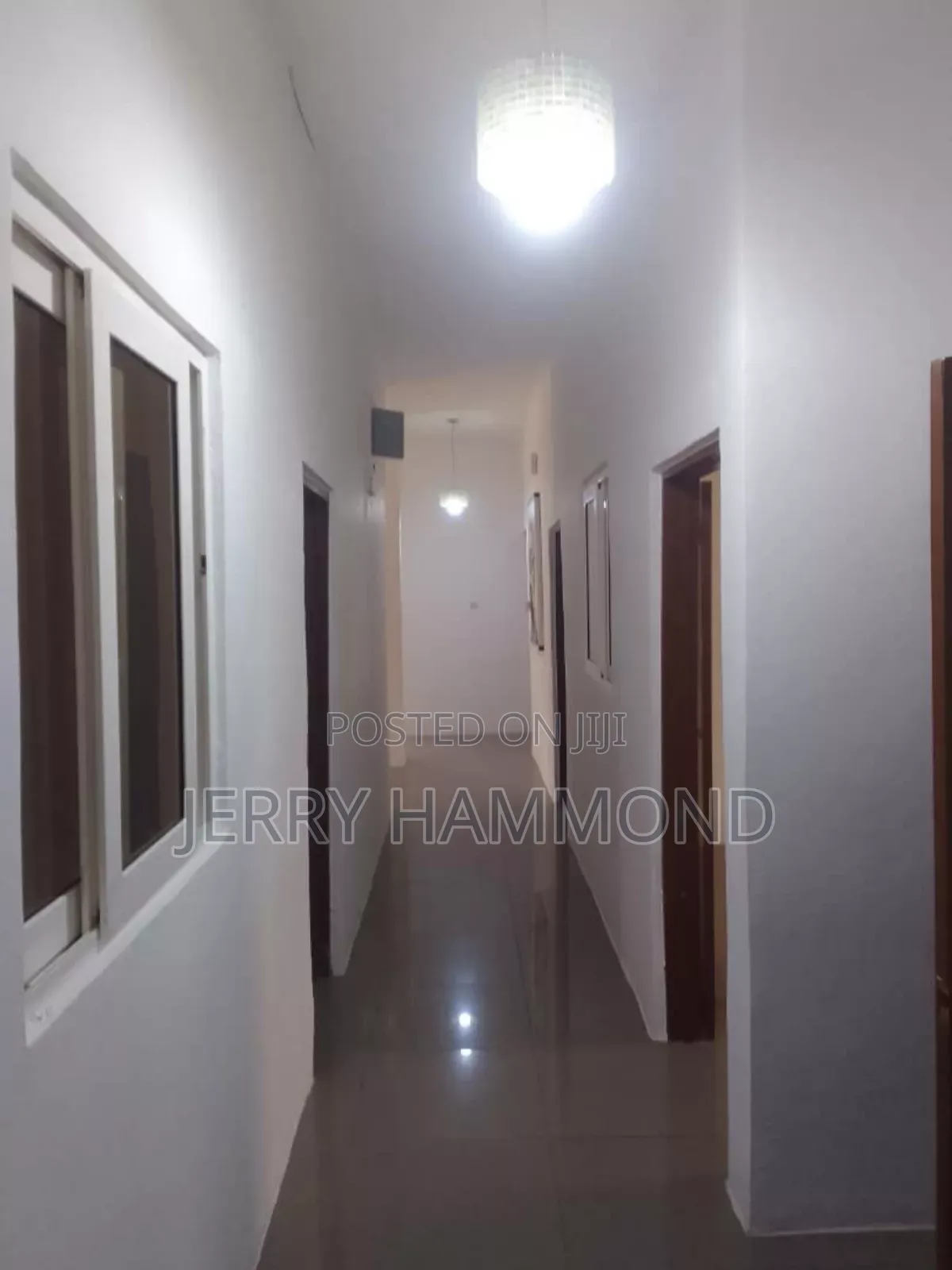 4bdrm House in Manet Estate Inside, New Town for rent