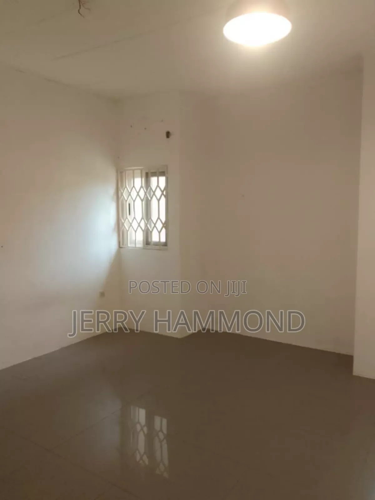 4bdrm House in Manet Estate Inside, New Town for rent