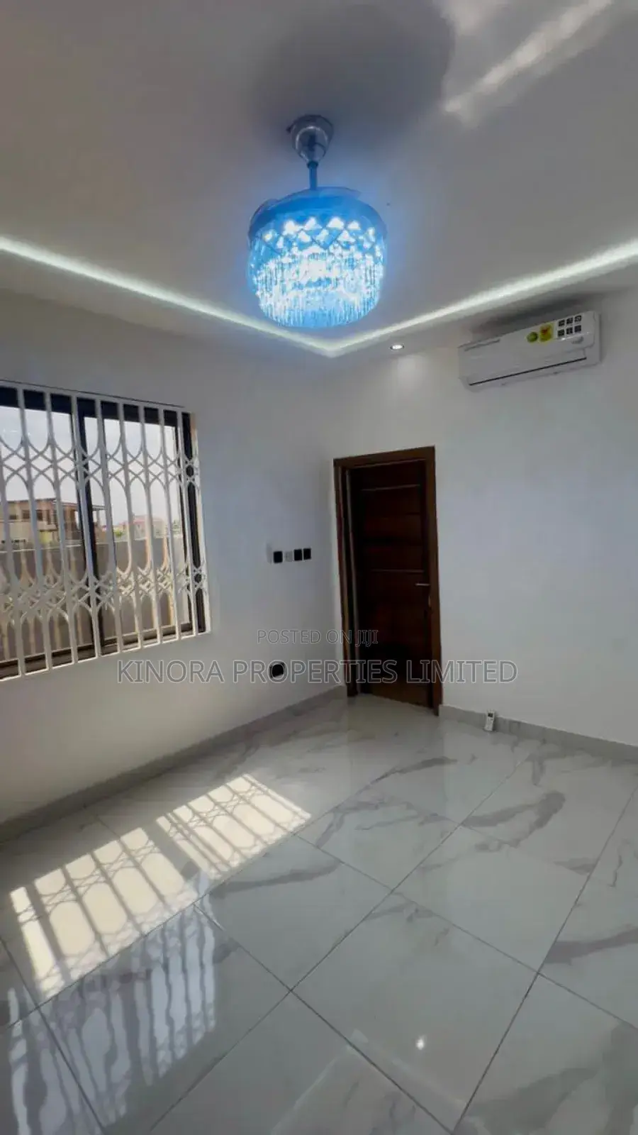 3bdrm House in Amrahia, Adenta for sale