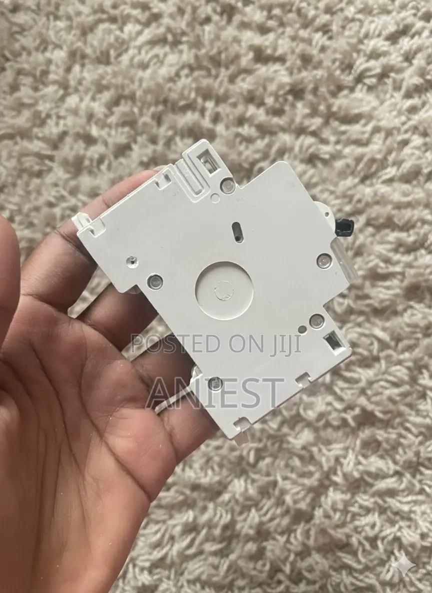 Bticino White Uk Used Mini Circuit Breaker – D16 Or D32
