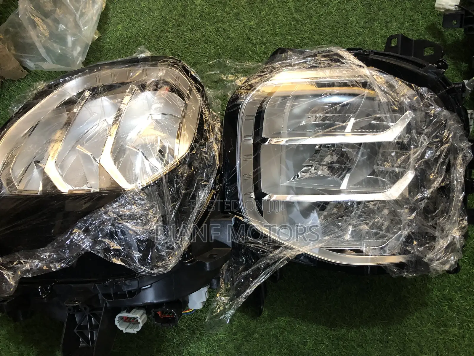 Outlander 23 Down Headlights