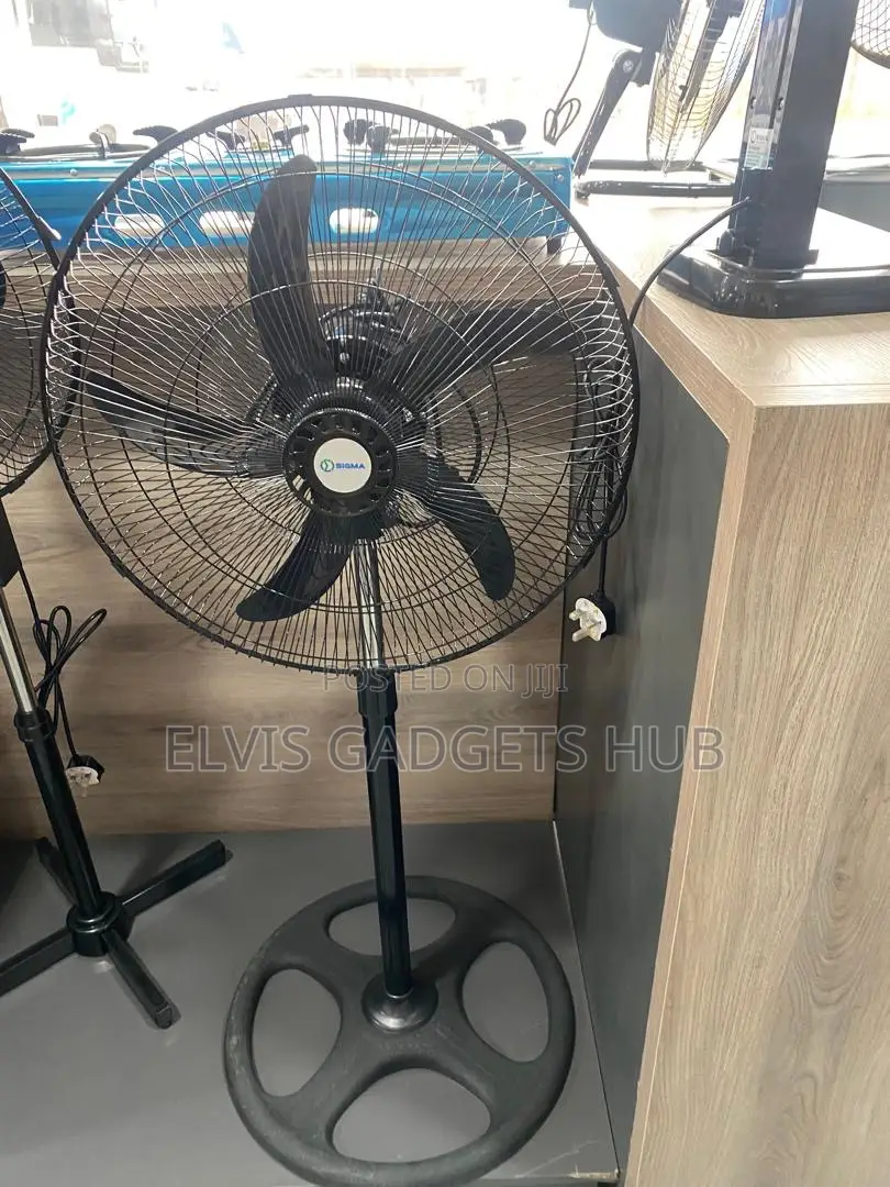Sigma 18” Standing Fan