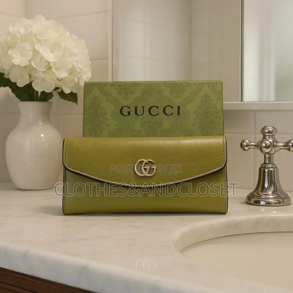 Everyday Glam Purse
