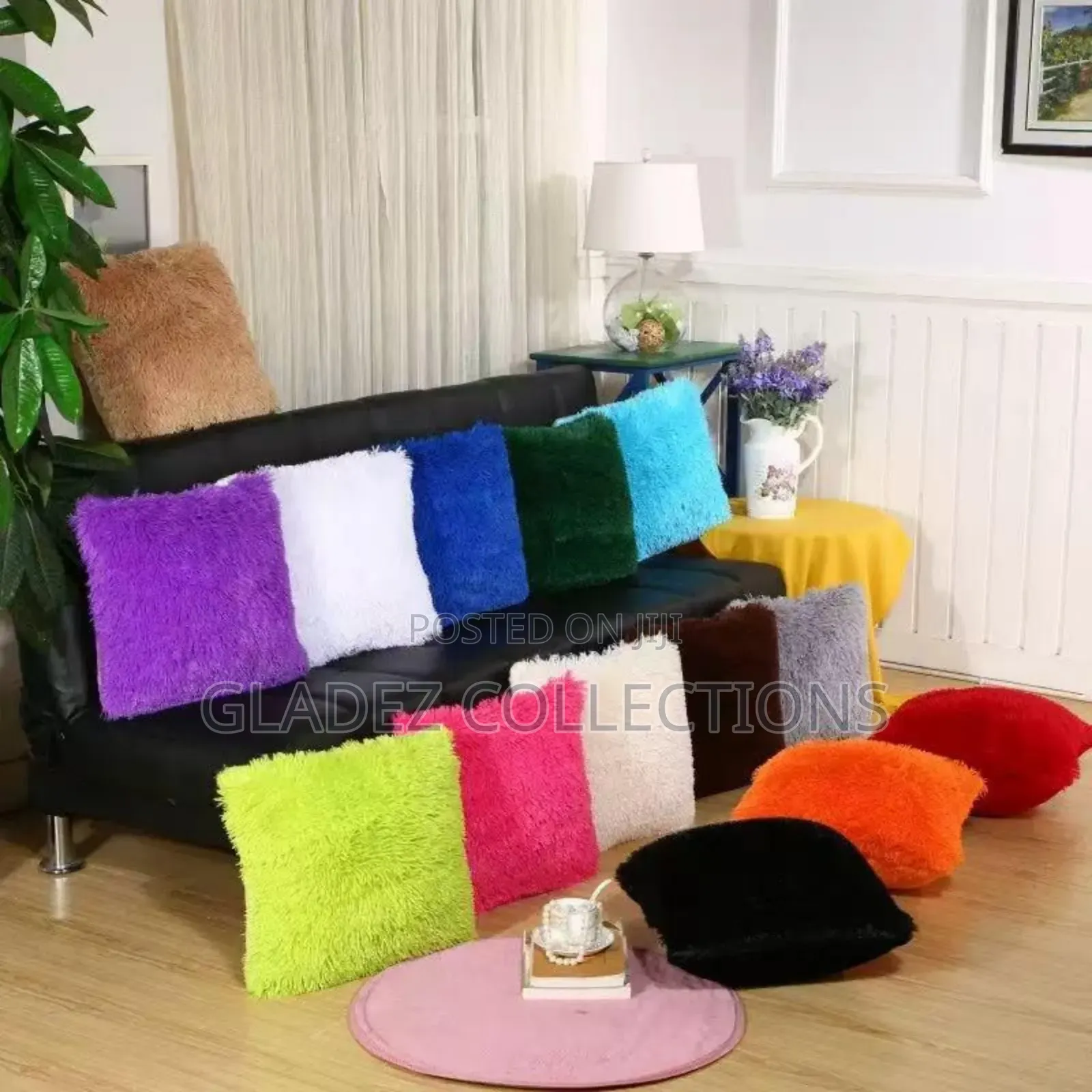 2 PCS Throw Pillows